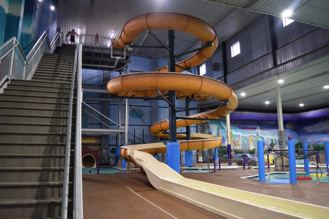 Metropolis Resort - Eau Claire Eksteriør bilde
